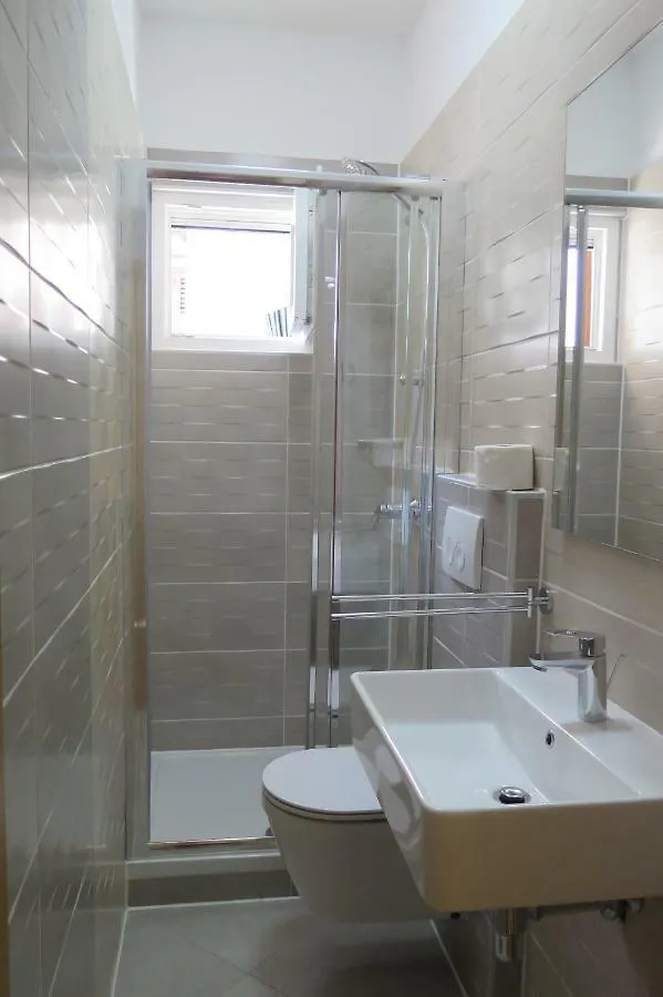Lumbrela Apartments Starigrad Paklenica 0*,